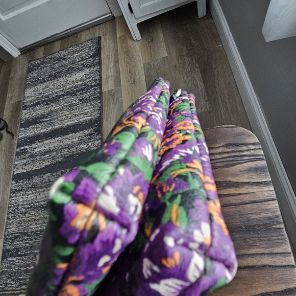 LYLA CROSSBODY IN ROSE MEADOW FLORAL PRINT COATED CANVAS F57922  "Purge Listing" - Picture 6 of 7